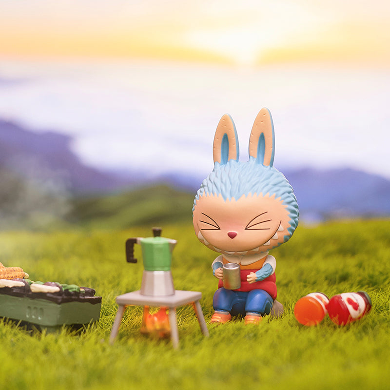 pop mart de monsters labubu camping serie blind box