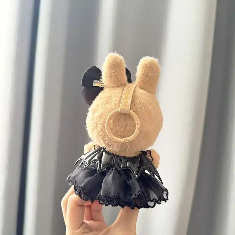 gotische outfit voor labubu