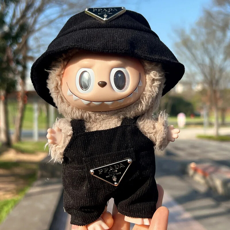 labubu the monsters prada kleding