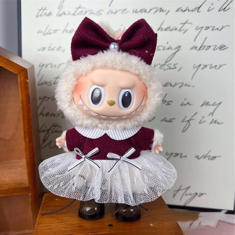 labubu koninklijke outfit