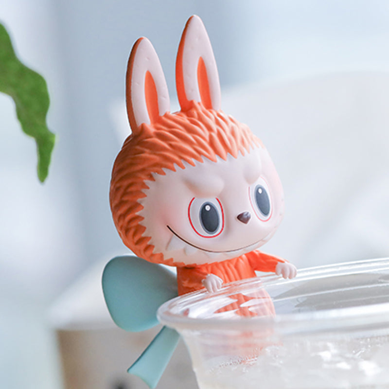 pop mart the monsters labubu cup edge 100 beeldje