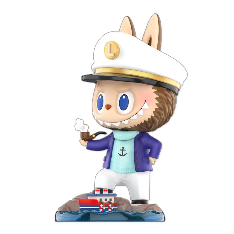pop mart the monsters labubu captain 200 beeldje